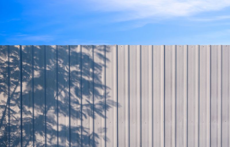Aluminum Fence Construction in Des Moines, IA