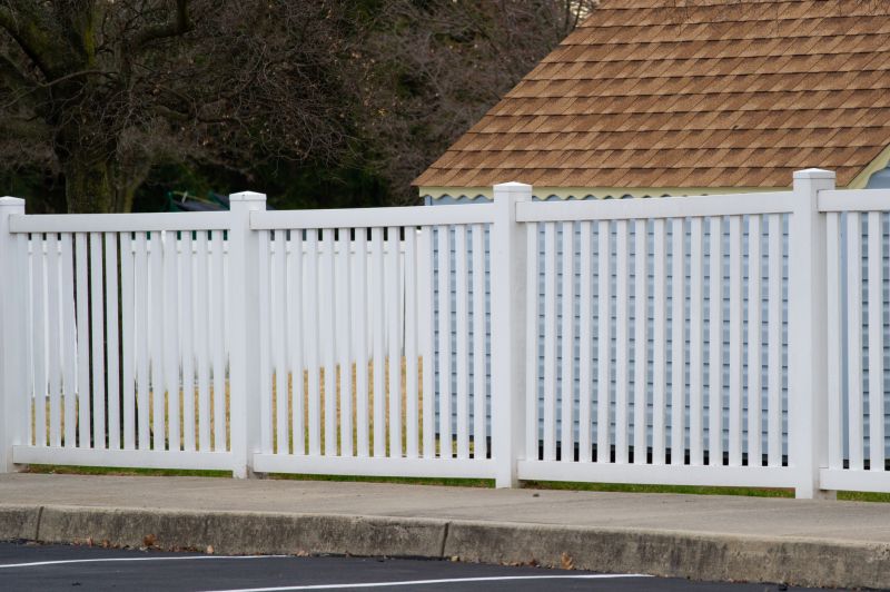 Pvc Privacy Fence Installation in Pearland, TX