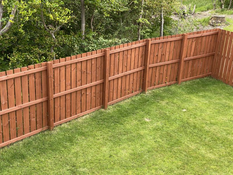 Redwood Fence Installation in Roseville, CA