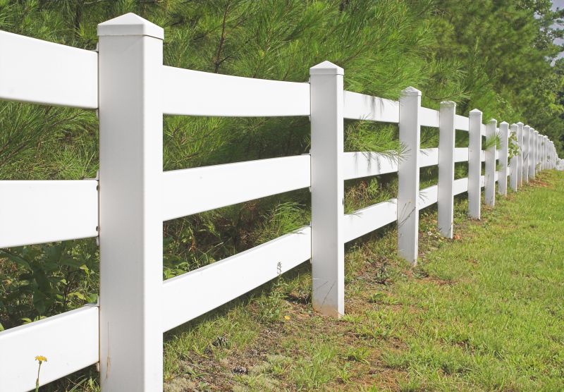 Split Rail Fence Replacement in Pearland, TX