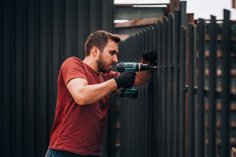 Steel Fence Construction in Pearland, TX