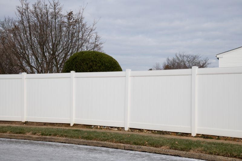 Vinyl Fence Replacement in Wilmington, NC