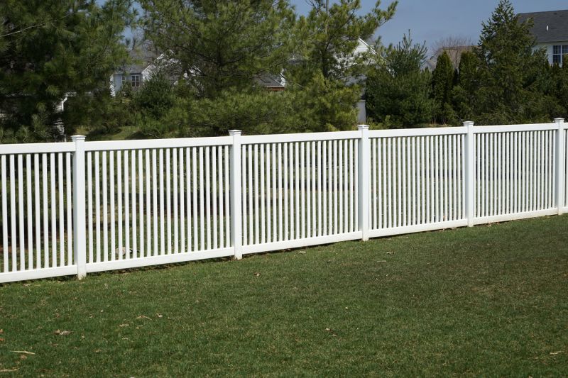 Vinyl Fence Replacement in Pearland, TX